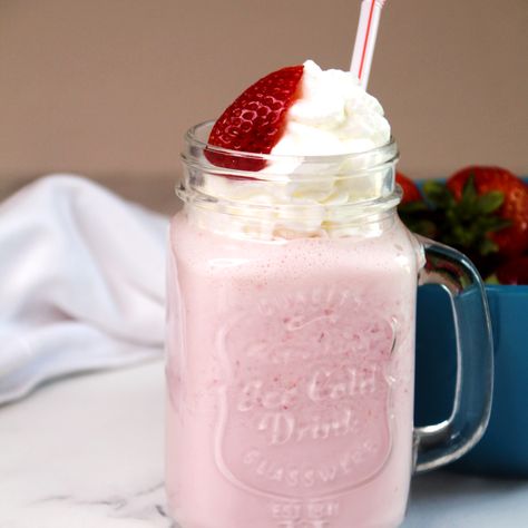 Ninja Creami Strawberry Milkshake Ninja Creami Milkshakes, Ninja Creami Milkshake Recipe, Milkshake Recipe Without Ice Cream, Blooming Onion Sauce, Dairy Free Milkshake, Ninja Creamy, Ice Cream Alternative, Homemade Milkshake, Creami Recipes