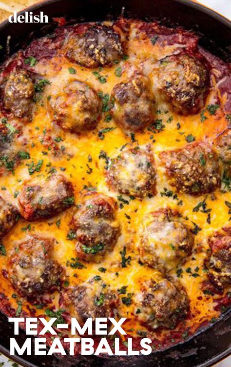 Delish Dinners, Easy Meatball, Meatball Recipes Easy, Spicy Food, Dinner Healthy, Beef Recipes Easy, Recipes Keto, Beef Recipes For Dinner, Beef Dinner