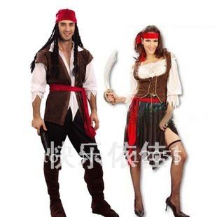 Shoulder Caps Captain Jack Sparrow Costume, Pirate Costume Couple, Jack Sparrow Costume, Caribbean Outfits, Pirate Costumes, Family Christmas Outfits, Female Pirate Costume, Carnival Halloween, Couples Outfit