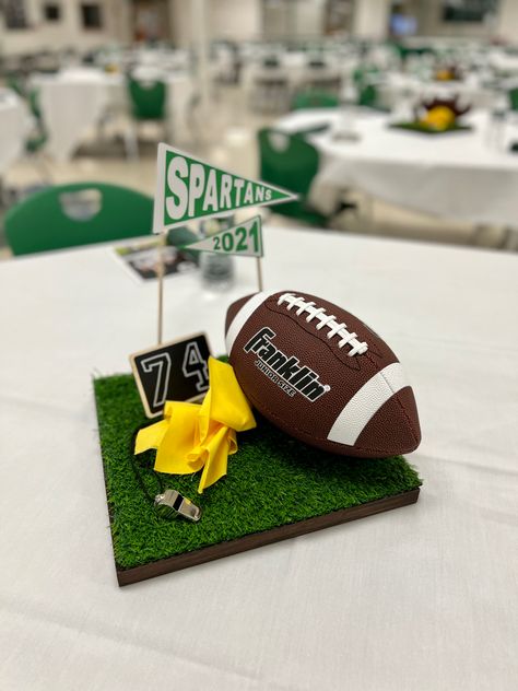 Football Cheer Banquet Centerpieces, Senior Night Football Centerpieces, High School Football Banquet Ideas Centerpieces, Field Goal Centerpiece, Centerpieces For Football Banquet, Football Theme Party Centerpieces, Sports Table Centerpieces, Football Retirement Party, End Of The Season Football Party