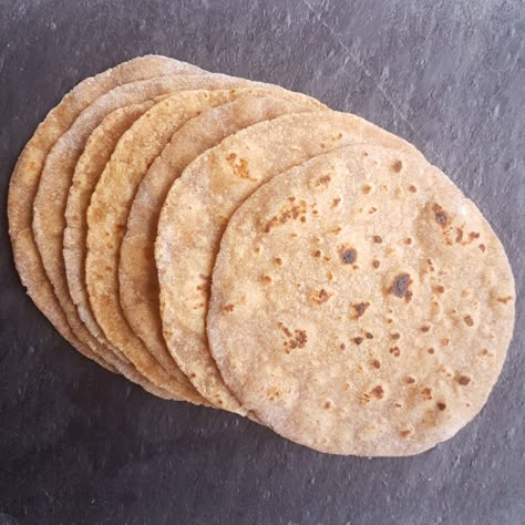 Home Made Tortilla, Spelt Bread Recipe, Spelt Flour Recipes, Spelt Recipes, Spelt Bread, Recipes With Flour Tortillas, Alkaline Diet Recipes, Tortilla Press, Tortilla Recipe