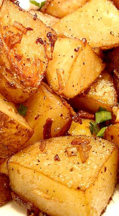 Best Ever Roasted Potatoes, Potato Inspirations Recipes, Oven Baked New Potatoes, Roasted Potatoes With Lipton Onion Soup, Oven Cooked Potatoes Recipes, Lipton Onion Roasted Potatoes, Yellow Finn Potatoes Recipe, Roasted Potatoes Lipton Onion Soup, Yum Makers Recipes Potatoes