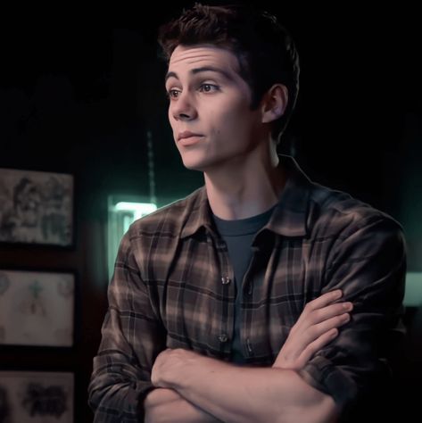 #Icon #TeenWolf Stiles Stilinski Icons, Dylan O Brien Cute, Teenage Werewolf, Teen Wolf Scott, Dylan Obrien, Female Power, Scott Mccall, Wolf Love, Lydia Martin