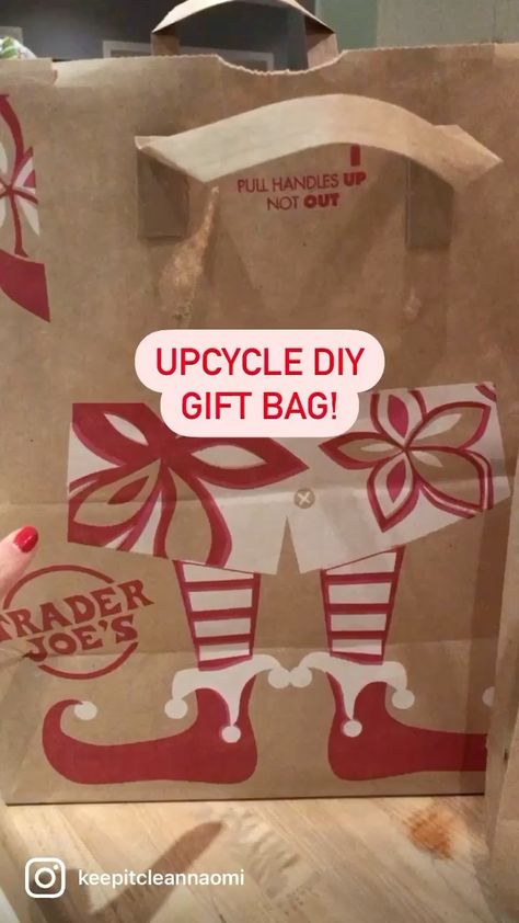 Trader Joe’s Bag Wrapping Paper, Trader Joe’s Christmas Bag Crafts, Trader Joe’s Bag Craft, Trader Joes Bag Crafts, How To Gift Wrap Bread, Diy Gift Bag, How To Make A Gift Bag, Paper Bag Books, Wrap Flowers