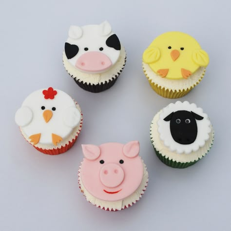 Farm animal cupcakes Farm Birthday Cupcakes, Cupcakes Animals, Farmyard Cupcakes, Animal Cupcake, Farm Themed Cupcakes, Farm Cupcakes Ideas, Farm Cupcakes, Farm Themed Cupcake Cakes, Animal Farm Cupcakes