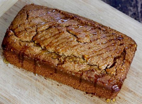 HONEY SPICE CAKE on Americas-Table.com Honey Biscuit Recipe, Honey Biscuit, Spice Loaf, Simple Snack Ideas, Snack Ideas Easy, Cake 2022, Simple Healthy Dinner Recipes, Spice Cakes, Gingerbread Spice