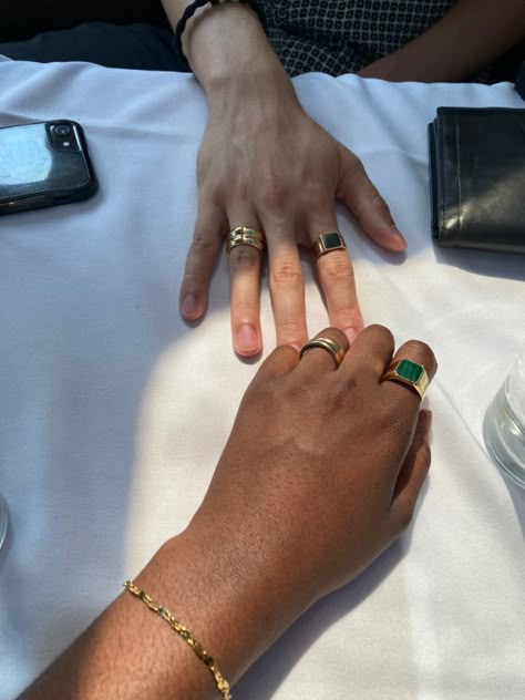 Boyfriend, swirl couple, interracial couple, rings accessories, hands aesthetic, white guy black girl, bwwm, ambw bwam wmbw couple. Love is love Bwwm Family, Bwwm Weddings, Bwwm Couples Fanart, Couples Fanart, Bwwm Couples Goals, Interracial Couples Bwwm, Biracial Couples, Goals Aesthetic, Swirl Couples