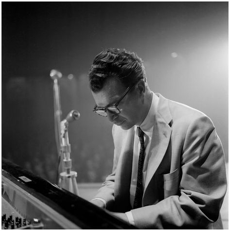 Miles Davis Quintet, Dave Brubeck, Thelonious Monk, Blues Musicians, Jazz Artists, Cool Jazz, Jazz Piano, Swing Dance, Boogie Woogie