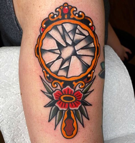 Neo Traditional Mirror Tattoo, Old School Mirror Tattoo, Traditional Mirror Tattoo, Black Flash Tattoos, Mirror Tattoo, Mirror Tattoos, Steampunk Tattoo, Traditional Tattoo Inspiration, Traditional Style Tattoo