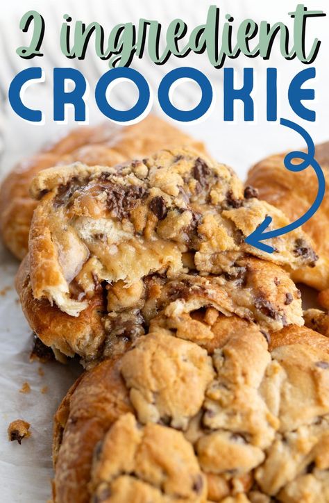 TikTok Crookie Recipe Crossiant Cookie Recipes, Premade Cookie Dough Ideas, Cookie Crescent, Premade Cookie Dough Recipes, Cookie Croissant Recipe, Cookie Dough Croissant, Croissant Cookie Recipe, Croissant Stuffed, Cookie Croissant