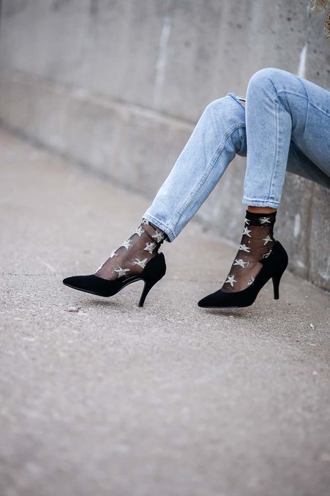 sheer star socks with heels Sandals With Tights Outfit, Sheer Socks And Heels Outfit, Non Heel Dress Shoes, Sheer Ankle Socks Outfit, Socks Heels Outfit, Sheer Socks And Heels, Sheer Socks With Heels Outfit, Heels 2023 Trends, Sock Heels Outfit