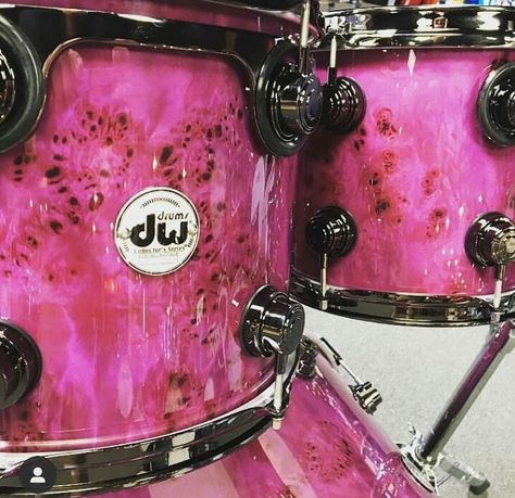 Pink Drums, Drum Aesthetics, Drums Wallpaper, Aesthetics Pink, Drums Artwork, Dw Drums, Drum Sets, Drum Music, Face The Music