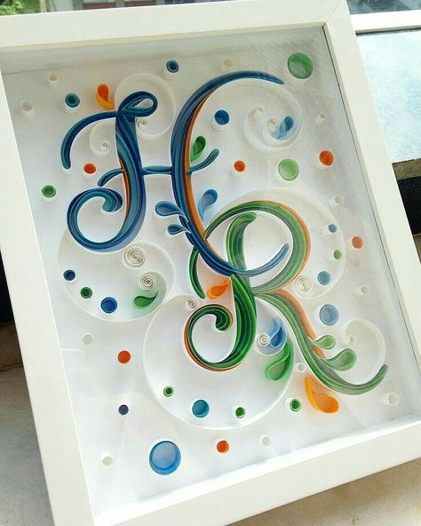 Quilling Typography, Paper Letters, Quilling Paper Art, Quilling Letters, Arte Quilling, Paper Quilling Tutorial, Paper Quilling For Beginners, Paper Quilling Flowers, Art Quilling