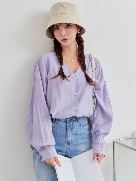 Light Purple Shirt Outfit, Lilac Shirt Outfits, Lavender Blouse Outfit, Tank Top Over White Shirt, Lavender Outfits For Women, Lavender Shirt Outfit, Purple Blouse Outfit, Lavender Top Outfit, Light Purple Outfit