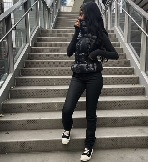 Rick Owens Shoes Outfit Black Woman, Drkshdw Outfit, Rick Owens Shoes Outfit, Lace Outfit, Pretty Girl Outfits, Streetwear Fashion Women, Teenage Fashion Outfits, Aesthetic Fashion, Dream Clothes