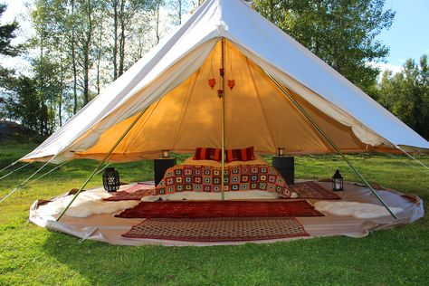 Tent Camping Beds, Bell Tent Camping, Boutique Camping, Yurt Tent, Zelt Camping, Canvas Bell Tent, Wall Tent, Family Tent Camping, Luxury Glamping