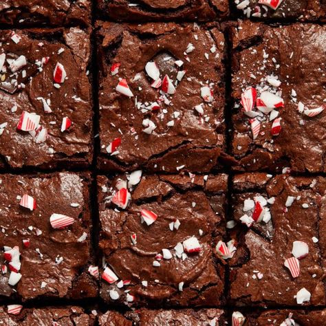 Crumb Top Baking - Healthier Desserts and Savory Recipes Holiday Dessert Drinks, Mocha Brownies, Mocha Fudge, Healthy Baking Desserts, Raspberry Brownies, Avocado Brownies, Peppermint Brownies, Coffee Granules, Brownie Toppings