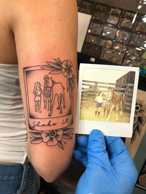 Tattoo From Picture, Tattoo Of A Picture, Polaroid Tattoo Ideas Simple, Tattoos Of Pictures, Photo Tattoo Design, Poloroid Pictures Tattoo Ideas, Outline Of Photo Tattoo, Outlined Picture Tattoo, Tattoo Picture Frame