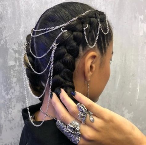 Braided Updo Wedding, Hair Chains, Holiday Hairstyles, Hair Rings, Dutch Braid, Hair Reference, Everyday Hairstyles, Mode Inspo, Plaits