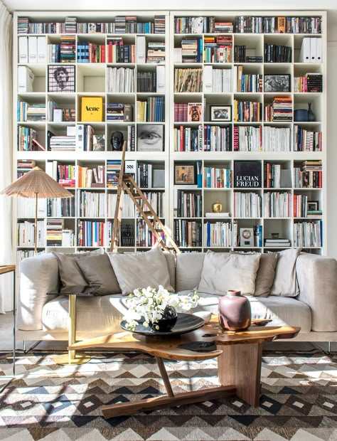 Le balcon de Juliette Home Library Decor, Scandinavian Design Living Room, Beautiful Bookshelf, Home Library Design, Bookshelf Design, Living Room Scandinavian, Library Decor, Home Libraries, Contemporary House Design