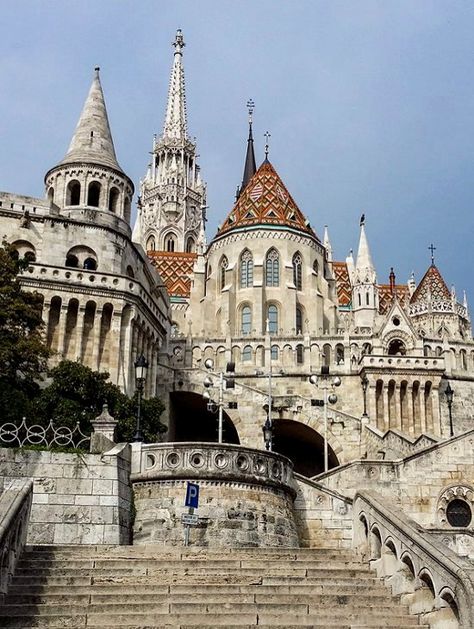 The Halászbástya - Budapest, Hungary Hungarian Architecture, Western Architecture, Fisherman's Bastion, Buda Castle, River Trip, European Architecture, Magic City, Historical Monuments, Louvre Paris