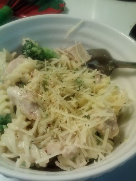 Gluten Free White Sauce Pasta, Gluten Free White Sauce, White Cream Sauce, Gf Pasta, Gluten Free Toast, Cream Of Broccoli, White Sauce Pasta, Gravy Sauce, Sausage Gravy