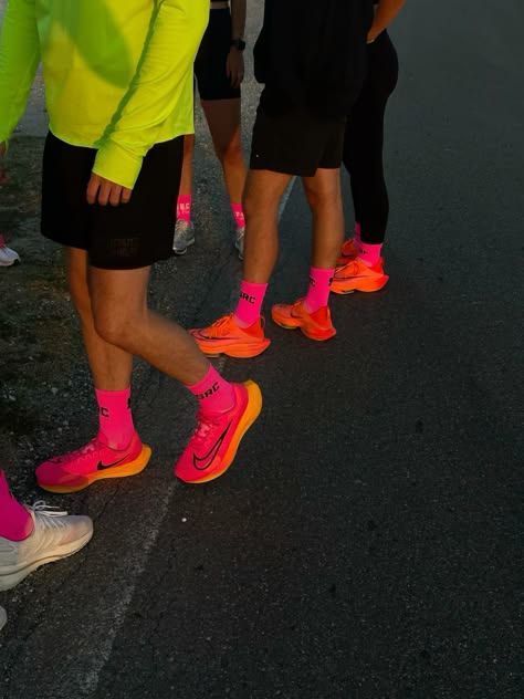 Running Shoe Aesthetic, Puresport Run Club, Rawdawg Run Club, Nike Running Aesthetic, Sports Running Shoes, Running Club Aesthetic, Night Running Aesthetic, Running Inspiration Photos, Run Club Aesthetic