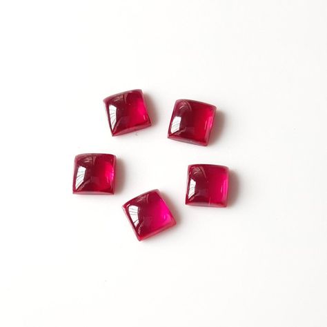 Cabochon Ruby, Crystal Structure, Matching Rings, Red Ruby, Ruby Red, Nespresso Cups, Bright Red, The Earth, Blue Sapphire