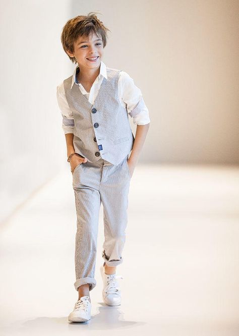 Kids Wedding Outfits Boys, Formal Boys Outfit, Wedding Kids Outfit, Kids Wedding Outfits, Boys Formal Wear, Wedding Outfit For Boys, Boys Easter Outfit, Kids Formal, Boys Summer Outfits