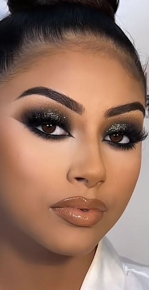 Sultry Eye Makeup Looks, Smokey Eye With Bling, Black Smokey Makeup Looks, Dramatic Make Up Looks, Deep Smokey Eye, Smokey Eye 2023, Black Glitter Smokey Eye Makeup, Black Glam Makeup Smokey Eye, Dramatic Makeup Looks Smokey Eye