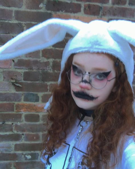 2020 Emo Makeup Cringe, 2020 Alt Makeup Cringe Arson, 2020 Makeup Alt Cringe, 2020 Cringe Alt, 2020 Alt Makeup Cringe, Alt 2020 Makeup, 2020 Alt Pfp, 2020 Core Cringe, Bunny Hat Alt