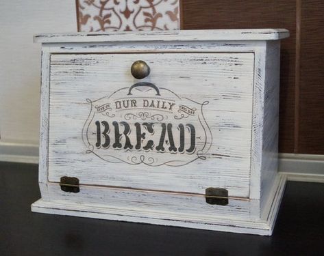 Bread box. Perfect storage for your kitchen. Farmhouse decor. Made of quality wood (pine). Inside it is treated with mineral oil (a special agent for products in contact with food). Dimensions box: 13.8 x 9.4 x 10.2 (35 x 24 x 26 cm) Inner dimension - Base - 7.1 x 11.4 (18 * 29cm), Height 9 (23cm). Rustic Bread Boxes, Farmhouse Kitchen Storage, Farmhouse Bread Boxes, Farmhouse Bread, Wooden Bread Box, Vintage Bread Boxes, Handmade Bread, Decoupage Decor, Rustic Bread