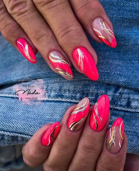 Uñas Color Coral, Pink Nails Inspiration, Feather Nails, 2023 Nail, Coral Nails, Hot Pink Nails, Fancy Nails Designs, Her Nails, Pretty Nail Art Designs