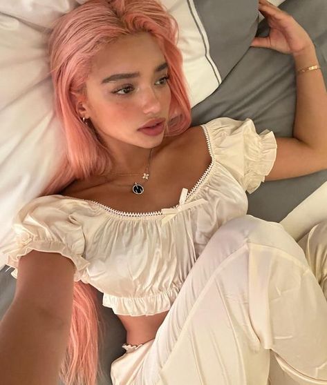 Princess Sab Zada on Instagram: "In between jet lag and dreamwalking" Princess Sab Zada, Pale Pink Hair, Baby Pink Hair, Once Upon A Broken, Light Pink Hair, Girl With Pink Hair, Peach Hair, Pastel Pink Hair, Olive Skin