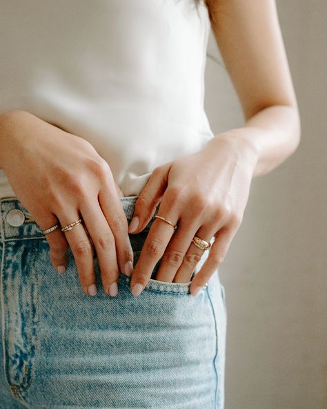 Stacks on stacks 😍 💍 We love a delicate and dainty ring stack - the versatility is truly unmatched and perfect for everyday wear! We offer 25 different styles of rings, so creating your own unique stack just a few clicks away! Dainty Ring Stack, Ring Stacking Ideas, Bracelet Layering, Solitaire Diamond Ring, Diamond Stacking Rings, Botanical Collection, Everyday Ring, Ring Stack, Everyday Rings