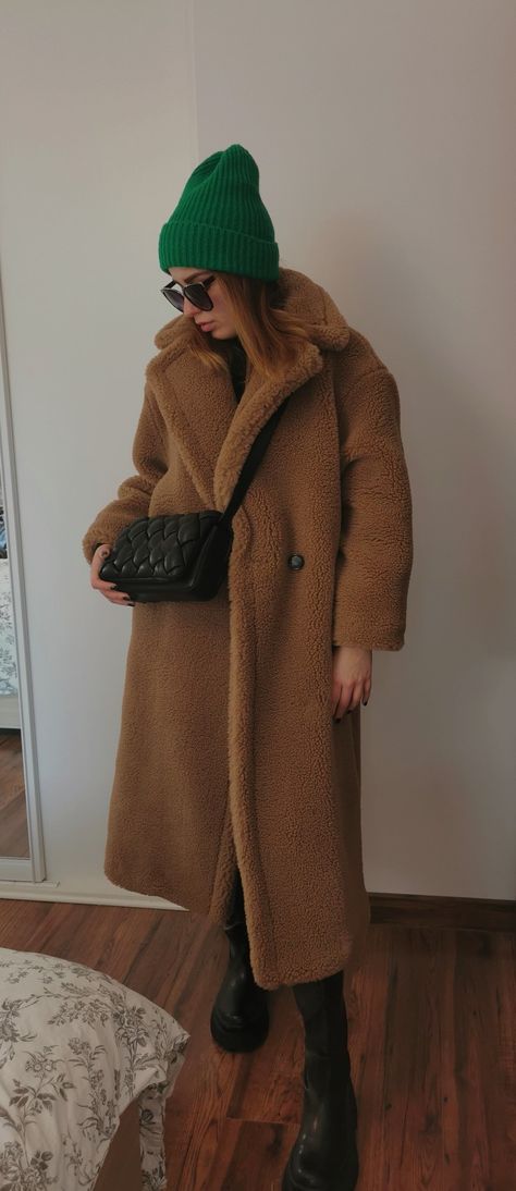 Fashion Brown Fuzzy Coat Outfit, Teddy Long Coat Outfit, Long Brown Teddy Coat Outfit, Dark Brown Teddy Coat Outfit, Teddy Bear Jacket Outfit Winter, Brown Fuzzy Jacket Outfit, Brown Teddy Jacket Outfit, Long Teddy Coat Outfit, Long Fuzzy Coat