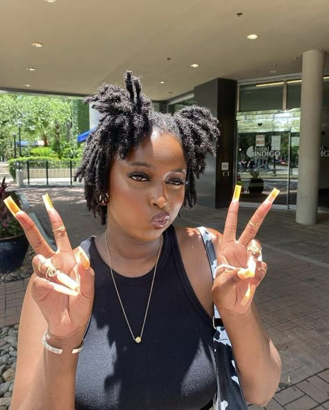 Short Loc Styles, Short Dreadlocks Styles, Short Dreads, Short Locs, Beautiful Dreadlocks, Short Locs Hairstyles, Faux Locs Hairstyles, Dreadlock Style, Dreadlock Styles