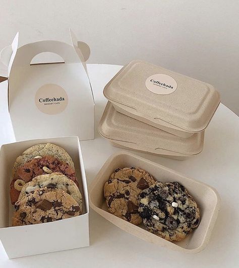 Bakery Packaging Design, Bake Sale Packaging, Daughter Activities, Baking Packaging, Cookie Bakery, Customized Packaging, Dessert Packaging, Cookie Business, Bakery Packaging