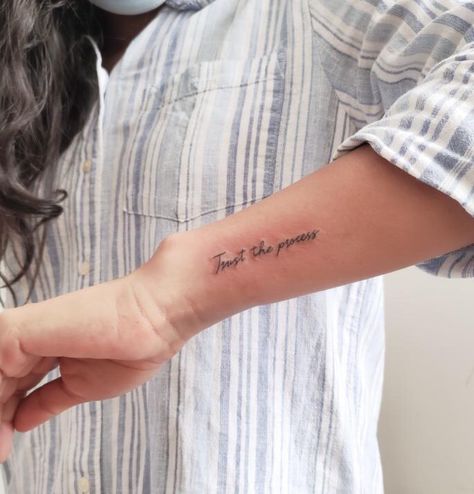 #tattoo #handwrite #lettering Tattoos From Grandparents Writing, Small Hand Written Tattoos, Forearm Handwriting Tattoo, Hand Writing Tattoo Placement, Text Tattoo Hand, Hand Written Tattoos Placement, Tattoo With Handwriting, Small Handwriting Tattoo, Tato Hand Women