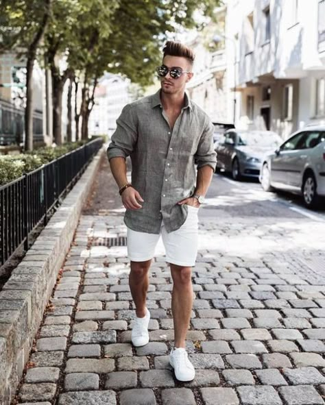 Top 10 Looks For Men: Summer 2020 - Society19 Outfits For Teenage Guys, Herren Style, Teenage Guys, Mens Summer Outfits, Trendy Mens Fashion, Summer Outfits Men, Mens Fashion Suits, Mens Fashion Summer, Summer Fashion Outfits