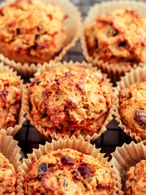 These recipe for Coconut Flour Muffins features carrots, ginger and raisins. This gluten free muffin recipe is perfect for a quick breakfast or satisfying snack. Naturally sweetened with banana and dates, these muffins are keto and paleo friendly. Coconut Flour Carrot Muffins, Raisins Recipe, Coconut Flour Muffins, Gluten Free Muffin, Raisin Muffins, Raisin Recipes, Paleo Muffins, Carrot Muffins, Raisin Bread