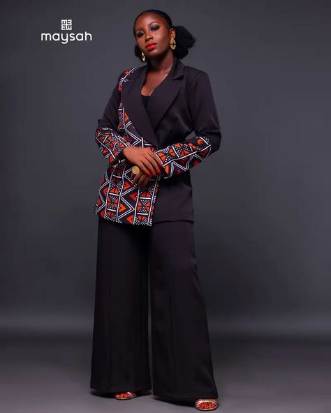 🇨🇮 @maysah_officiel 🇨🇮 #Newin; Orange red Bara blazer set —— Beautiful blazer pieces with fine wax prints. Essential clothing for work, afterwork or other professional settings! 🧡 Shop Now!🛒 #inspirationmonday #maysahofficiel #pantsuits #blazer #blazersuit #womeninsuit #waxblazer #anka #ankamarketplace|| #africanprints || #waxprint || #africanfabrics || #modeafricaine || #afrikrea || #africanstyle|| #dashiki || #ankara || #ankaraclothin|| #africanfashion ||#blackfashion || #ankarastyles ||... Essential Clothing, Ankara Designs, Ankara Style, Design Dresses, Blazer Set, African Dresses, African Design Dresses, African Dresses For Women, African Design