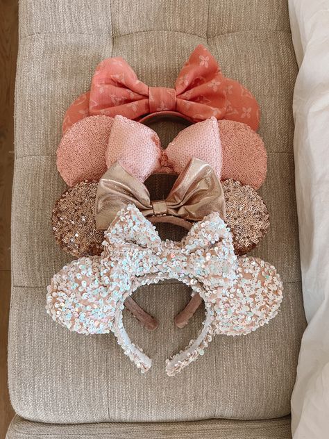 Boho Disney Outfit, Disney Ears Ideas, Disney Surprise Box Ideas, Surprise Box Ideas, Pink Disney Outfit, Cute Disney Ears, Cute Mickey Ears, Disney World Ears, Disney Diys