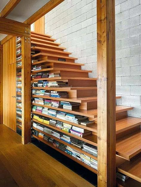 20 Ways to Turn Stairs into an Amazing Bookshelf Library Interesting Stairs, Scale Loft, Staircase Bookshelf, Basement Stairs Ideas, تحت الدرج, Diy Staircase, Loft Stairs, Escalier Design, Under The Stairs