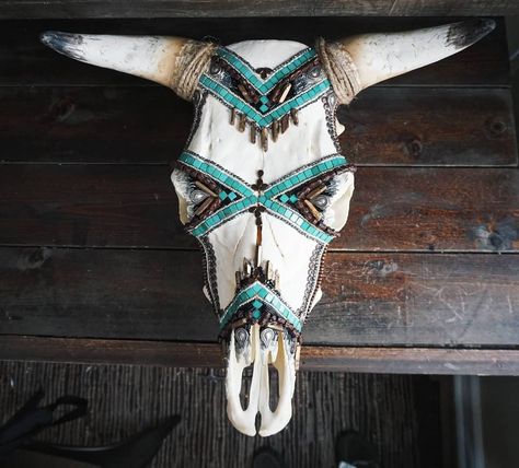 Decorated Steer Heads, Cowskull Ideas, Beaded Cow Skulls, Beaded Cow, Eclectic Western, Beaded Wall Art, Painted Animal Skulls, Rustic Eclectic, Deer Skull Art