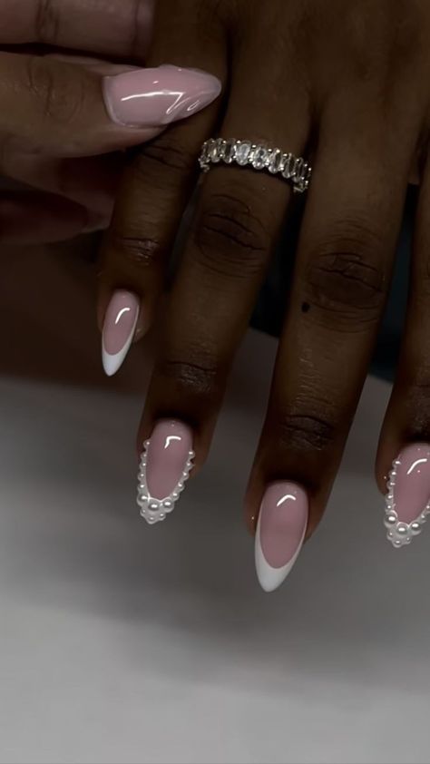 Almond French Tip Nails With Pearls, Nail Designs Oval Almond, French Nail With Pearl, Short Almond Nails Birthday, Pearls Acrylic Nails, French Nails With Pearls Square, Oval Black French Tip Nails, French Tip Charm Nails, Simple Pearl Nails