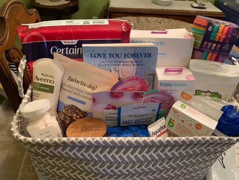 Mommy Basket After Baby, New Mama Gift Basket, Gift Basket For New Mom, Basket For New Mom, Mommy Basket, Postpartum Basket, Postpartum Gift Basket, Nesting Party, Pregnancy Gift Baskets