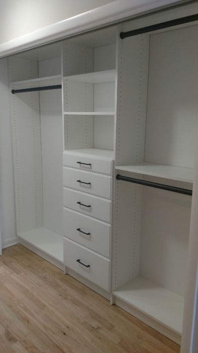 Custom Reach-in Closet Gallery, Closet King, Saddle Brook, NJ Bedroom Renovation Ideas, Diy Custom Closet, Master Closet Design, House Closet, Closet Redo, Bedroom Decoration Ideas, Closet Planning, Reach In Closet, Closet Design Layout