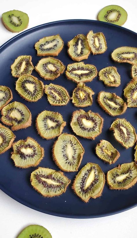 Dried Kiwi Chips | Dehydrated Kiwi - Pregnancy Eats Dehydrated Kiwi, Kiwi Snacks, Dried Kiwi, Pregnancy Eating, Food Dehydrators, Dehydrated Foods, Fruit Chip, Drying Racks, Dehydrated Food