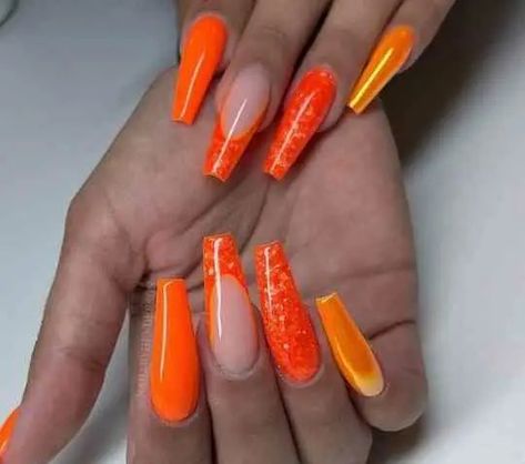 Chrome Nails With Design, Orange Chrome Nails, Orange Chrome, Vibrant Nail Colors, Gold Glitter Nail Polish, Neon Orange Nails, Best Summer Nail Color, Fingernails Painted, Nails With Design